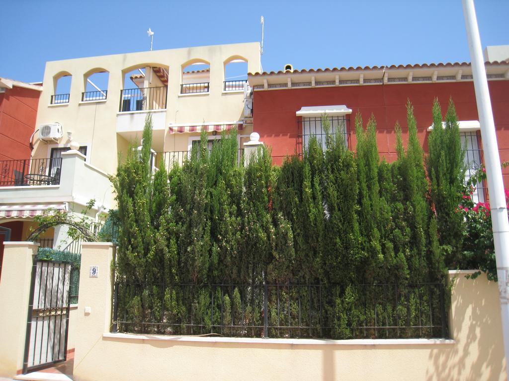 Bungalow Altos De La Bahia Торевьиа Номер фото